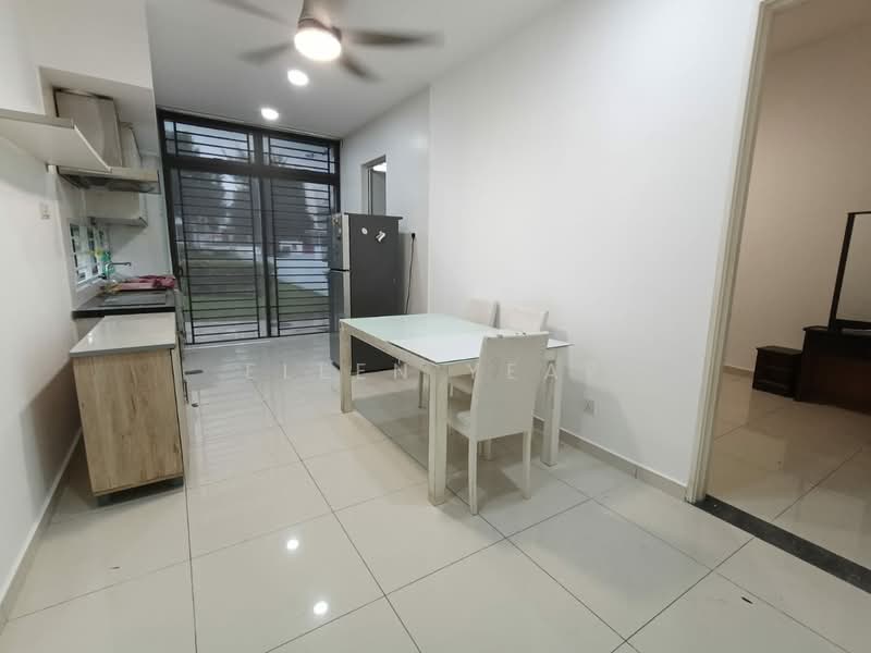 2-storey Terraced House for Sale in Taman Mount Austin (Tebrau) - Ellen Yeap - Kitchen - PropertyGuru.com.my
