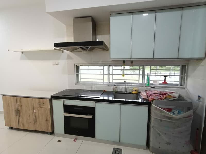2-storey Terraced House for Sale in Taman Mount Austin (Tebrau) - Ellen Yeap - Kitchen - PropertyGuru.com.my