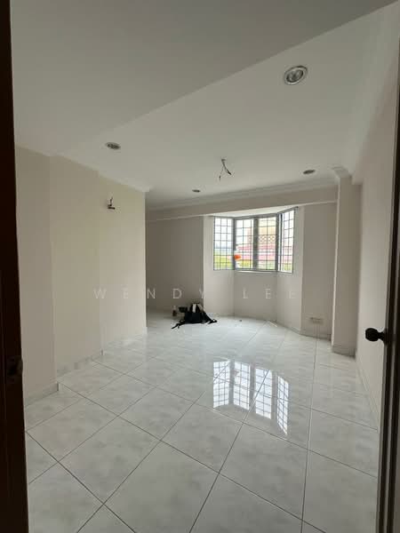 Flat for Sale at Bandar Tasik Selatan (Low Cost) - Wendy Lee - Master Bedroom - PropertyGuru.com.my