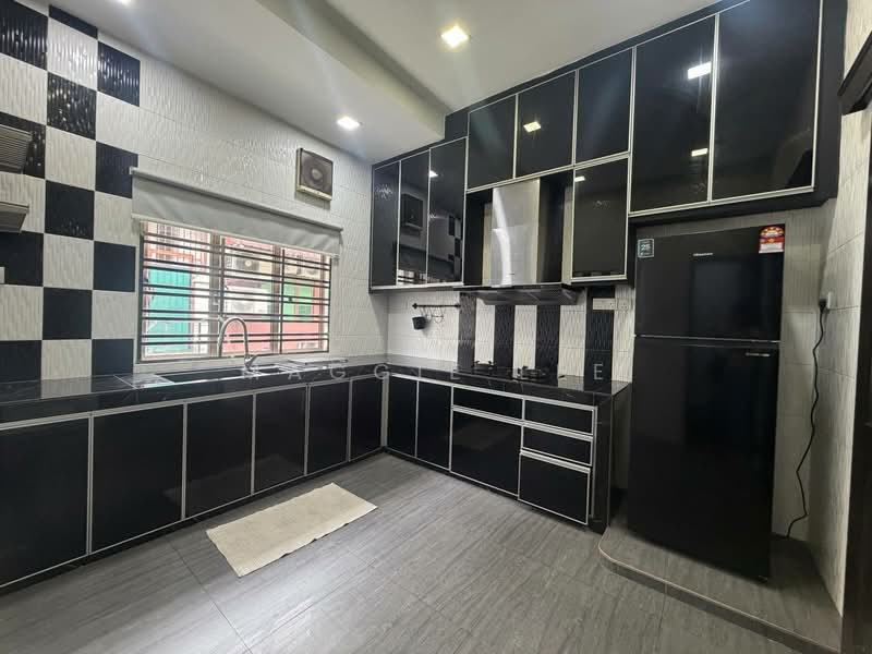 Rumah Teres 2 Tingkat untuk Disewa di Taman Damansara Aliff (Tampoi) - Maggie Lee - PropertyGuru.com.my