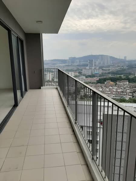 Kondominium untuk Dijual di Windows on The Park - YP Tan - Balcony - PropertyGuru.com.my