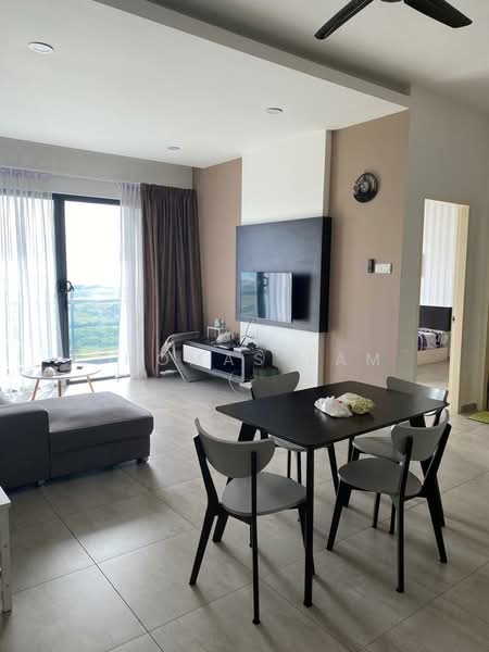 Servis Apartment untuk Dijual di Atlantis Residences (Pangsapuri Atlantis Kota Syahbandar) - Thomas Lam - Living Room - PropertyGuru.com.my