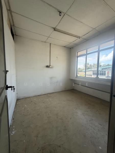 Factory for Rent in Taman Perindustrian Desa Plentong (Masai) - Maggie Lee - PropertyGuru.com.my
