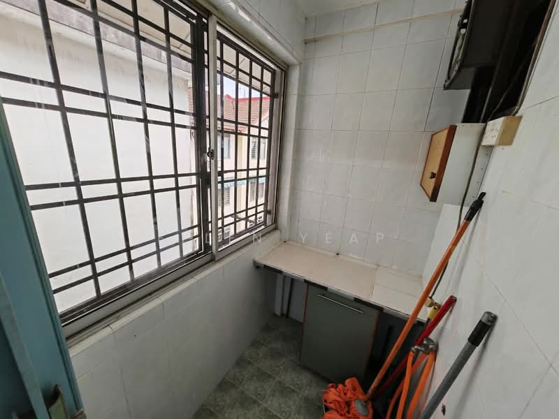 Terraced House for Sale in Bandar Selesa Jaya (Skudai) - Ellen Yeap - Balcony - PropertyGuru.com.my
