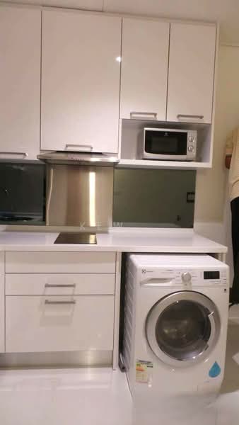 Servis Apartment untuk Disewa di Mercu Summer Suites - Kew . - Kitchen - PropertyGuru.com.my