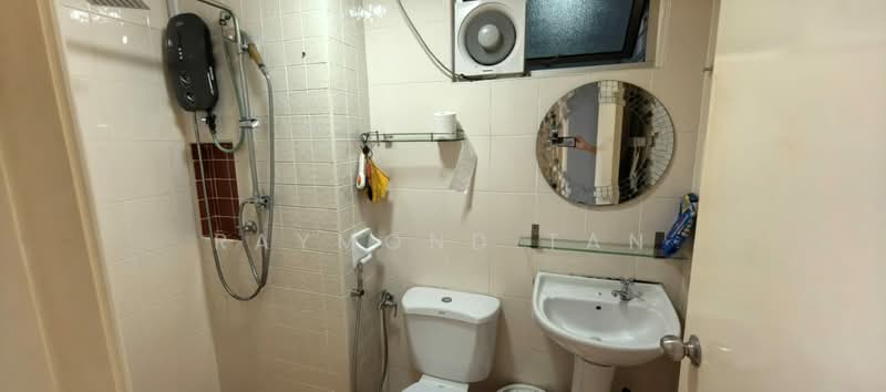 Servis Apartment untuk Disewa di Metropolitan Square - Raymond Tan - Bathroom - PropertyGuru.com.my