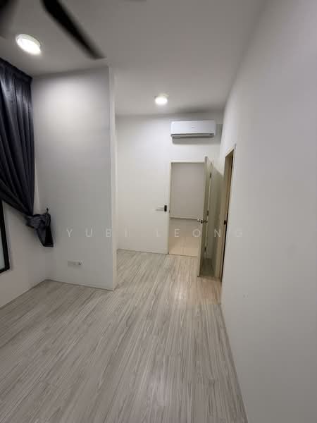 Servis Apartment untuk Dijual di Lexa Residence @ The Quartz WM - Yubi Leong - PropertyGuru.com.my