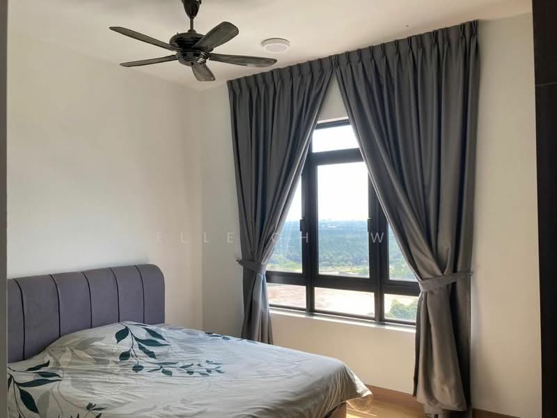 Servis Apartment untuk Disewa di The Amber Residence @ TwentyFive.7 - Elle Chiew - Bedroom - PropertyGuru.com.my