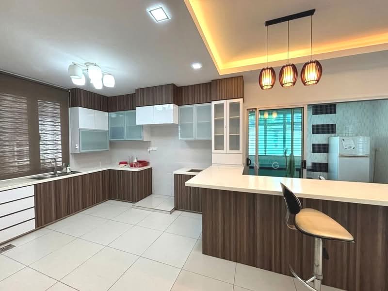 Rumah Teres 2.5 Tingkat untuk Dijual di Taman Sutera Utama (Skudai) - Janice Yong - Kitchen - PropertyGuru.com.my