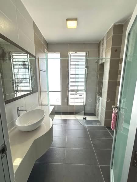 Rumah Teres 2.5 Tingkat untuk Dijual di Taman Sutera Utama (Skudai) - Janice Yong - Bathroom - PropertyGuru.com.my