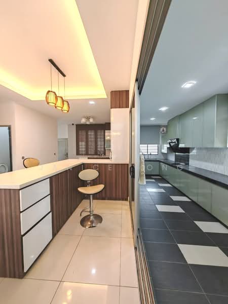 Rumah Teres 2.5 Tingkat untuk Dijual di Taman Sutera Utama (Skudai) - Janice Yong - Kitchen - PropertyGuru.com.my
