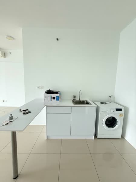 Service Residence for Sale at Menara Geno - Amy Lim - Interior - PropertyGuru.com.my