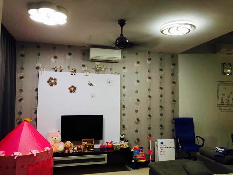 3-storey Terraced House for Sale in Jelutong (Penang) - Xinnee . - Living Room - PropertyGuru.com.my