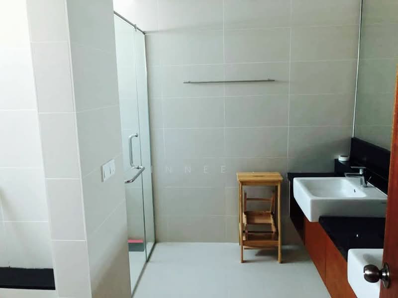 3-storey Terraced House for Sale in Jelutong (Penang) - Xinnee . - Bathroom - PropertyGuru.com.my