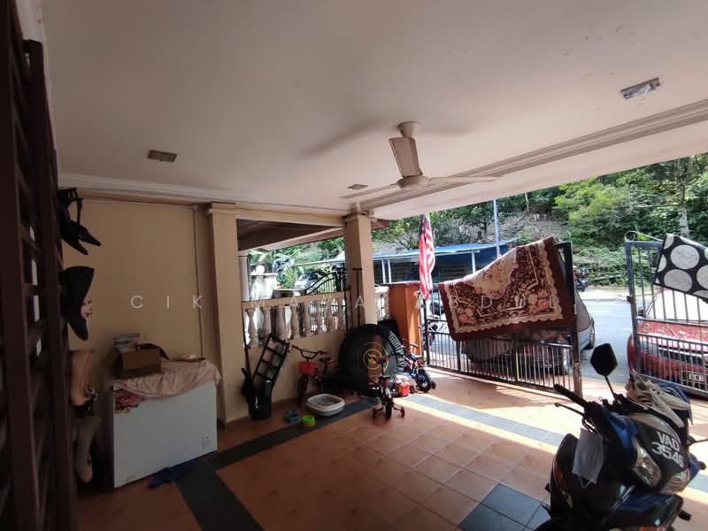 Rumah Teres 2 Tingkat untuk Dijual di Cemerlang Heights (Gombak) - Cik Maya Abdul - Exterior - PropertyGuru.com.my
