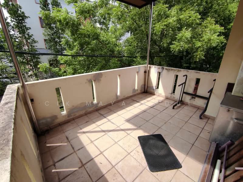 Rumah Teres 2 Tingkat untuk Dijual di Cemerlang Heights (Gombak) - Cik Maya Abdul - Balcony - PropertyGuru.com.my