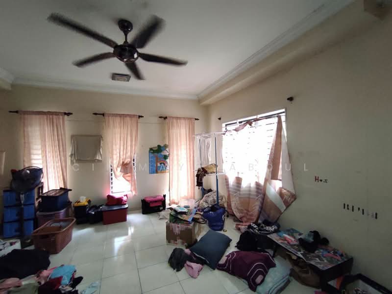 Rumah Teres 2 Tingkat untuk Dijual di Cemerlang Heights (Gombak) - Cik Maya Abdul - Living Room - PropertyGuru.com.my