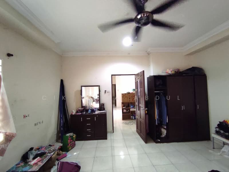 Rumah Teres 2 Tingkat untuk Dijual di Cemerlang Heights (Gombak) - Cik Maya Abdul - Living Room - PropertyGuru.com.my