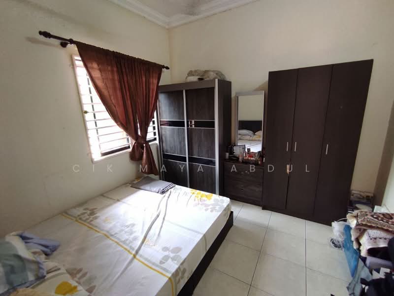 Rumah Teres 2 Tingkat untuk Dijual di Cemerlang Heights (Gombak) - Cik Maya Abdul - Bedroom - PropertyGuru.com.my