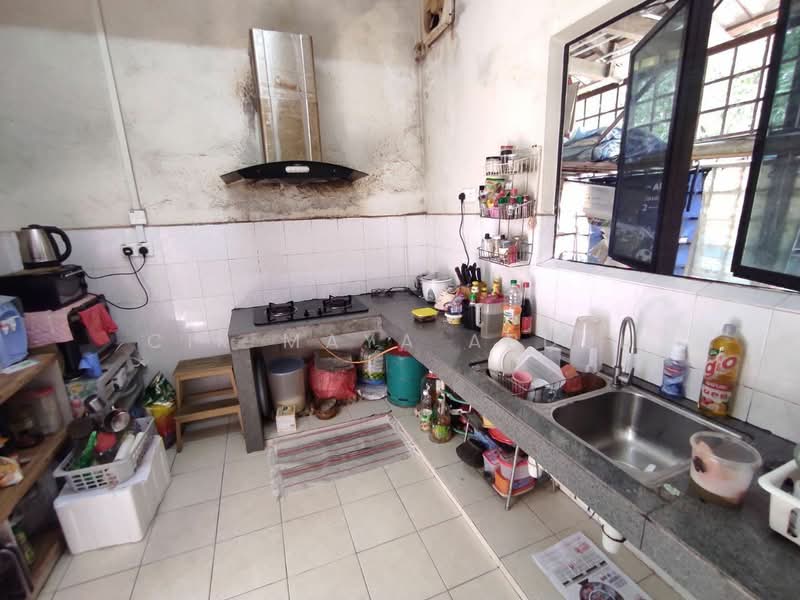 Rumah Teres 2 Tingkat untuk Dijual di Cemerlang Heights (Gombak) - Cik Maya Abdul - Kitchen - PropertyGuru.com.my