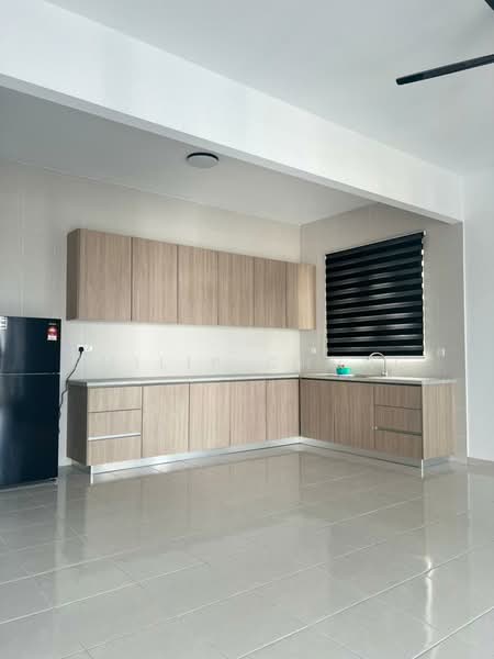 Kondominium untuk Disewa di Residensi Adelia 2 - Philip Chung - Kitchen - PropertyGuru.com.my