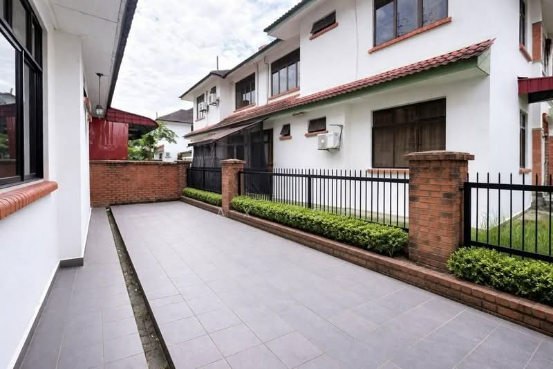 Semi-Detached House for Sale in Taman Sutera (Johor Bahru) - Max Loh - Exterior - PropertyGuru.com.my
