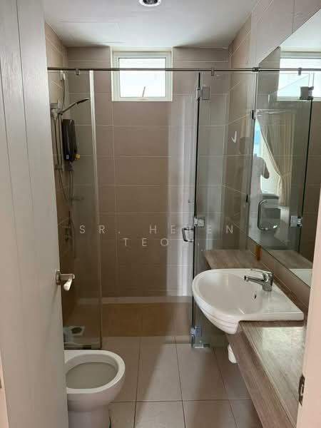 Servis Apartment untuk Disewa di Summerton - Sr. Helen Teoh - Bathroom - PropertyGuru.com.my