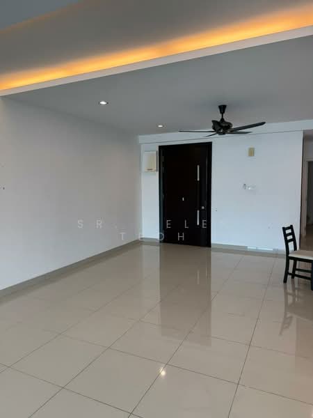 Servis Apartment untuk Disewa di Summerton - Sr. Helen Teoh - Living Room - PropertyGuru.com.my