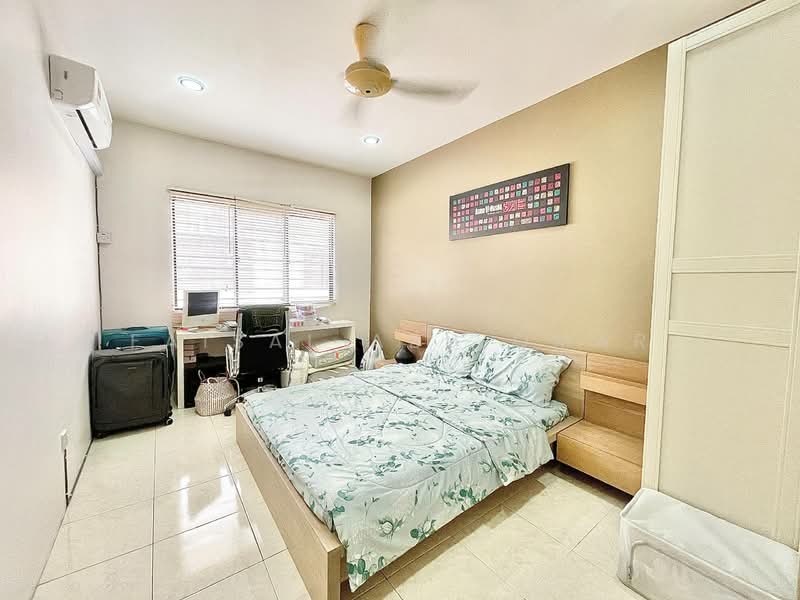 2-storey Terraced House for Sale in Bandar Nusaputra (Puchong) - Faisal Abu Omar - Bedroom - PropertyGuru.com.my