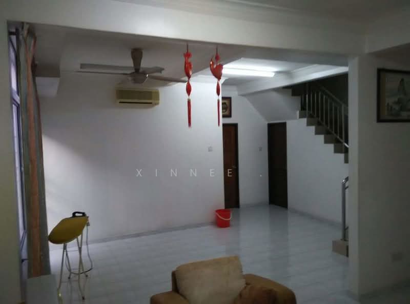 Semi-Detached House for Rent in Permatang Damar Laut (Batu Maung) - Xinnee . - Living Room - PropertyGuru.com.my