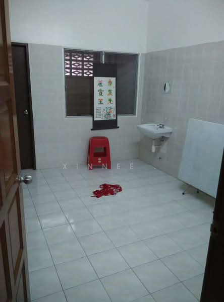 Semi-Detached House for Rent in Permatang Damar Laut (Batu Maung) - Xinnee . - Interior - PropertyGuru.com.my
