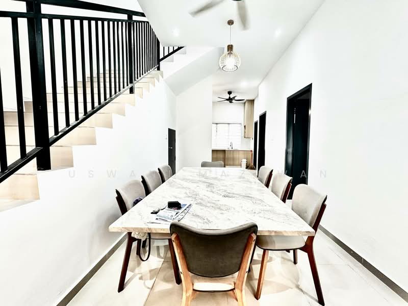 Semi-Detached House for Sale in Dengkil (Selangor) - Uswani Mazuwan - Dining Room - PropertyGuru.com.my