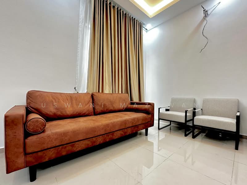Semi-Detached House for Sale in Dengkil (Selangor) - Uswani Mazuwan - Living Room - PropertyGuru.com.my