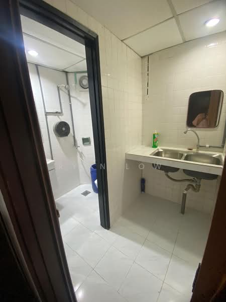 Office for Sale in Taman Melawati (Ulu Kelang) - Ryan Low - Bathroom - PropertyGuru.com.my