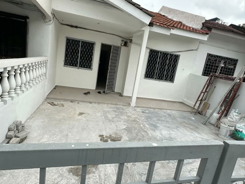 Rumah Teres untuk Disewa di Bandar Kinrara Seksyen 1 (Bandar Kinrara) - Raymond Ong - Exterior - PropertyGuru.com.my