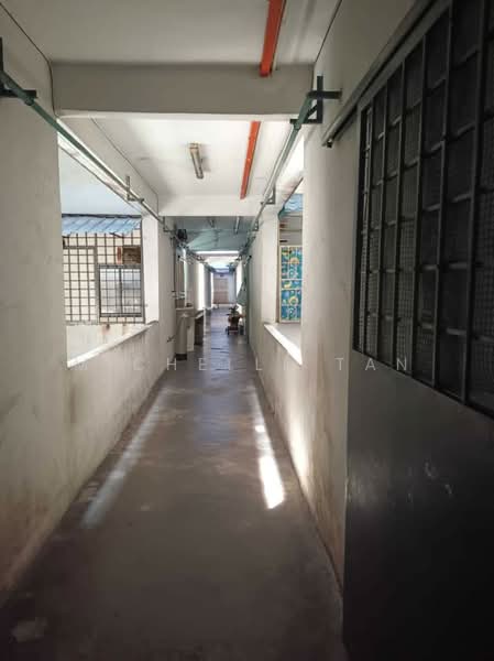 Apartment for Sale at Taman Lembah Maju 600 Apartment - Michelle Tan - Corridor - PropertyGuru.com.my