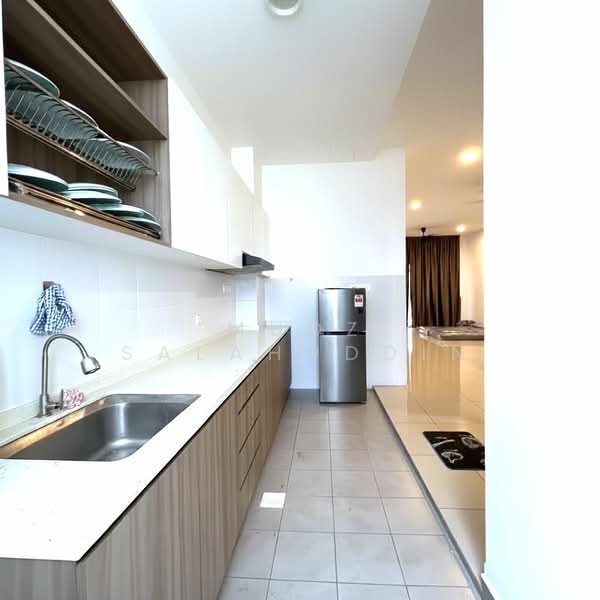 2-storey Terraced House for Rent in Setia Safiro (Cyberjaya) - Mudz Salahuddin - Kitchen - PropertyGuru.com.my