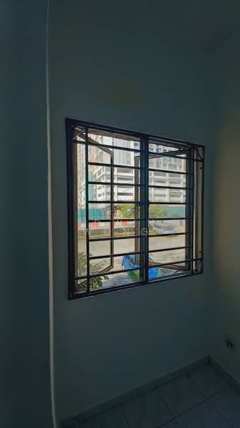 Pangsapuri untuk Dijual di Pangsapuri Mutiara Subang - Edwin Wong - View - PropertyGuru.com.my