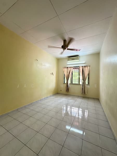 Rumah Teres 2 Tingkat untuk Dijual di Sungai Ara (Penang) - Jacyntha Lee - PropertyGuru.com.my