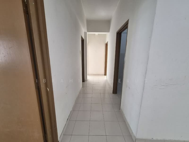 Apartment for Sale at Andari Townvilla - Ibrahim Iderus - Corridor - PropertyGuru.com.my