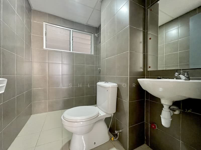 Condominium for Rent at Condominium Akasia Bukit Jalil - Ashly Hor - Bathroom - PropertyGuru.com.my