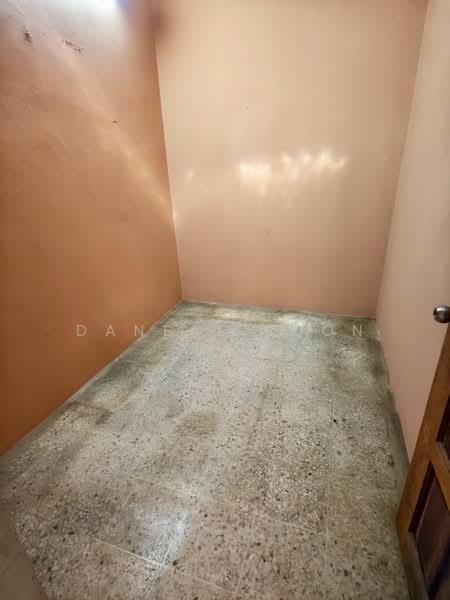 Rumah Teres 1 Tingkat untuk Disewa di Taman Mesra (Klang) - Daneal Eoon - PropertyGuru.com.my
