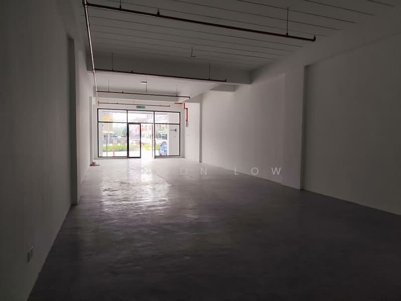 Shop / Office for Sale in Bandar Country Homes (Rawang) - Jenson Low - Interior - PropertyGuru.com.my