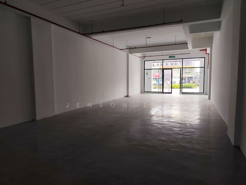 Shop / Office for Sale in Bandar Country Homes (Rawang) - Jenson Low - Interior - PropertyGuru.com.my