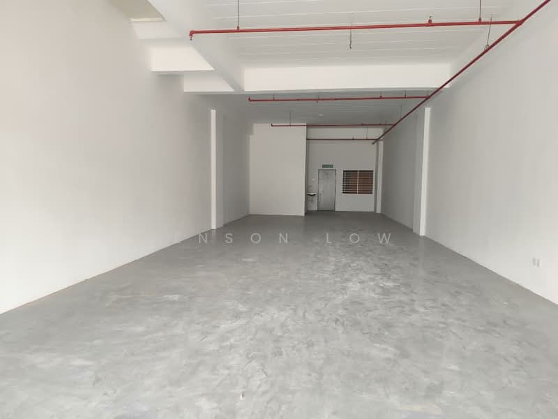 Shop / Office for Sale in Bandar Country Homes (Rawang) - Jenson Low - Interior - PropertyGuru.com.my
