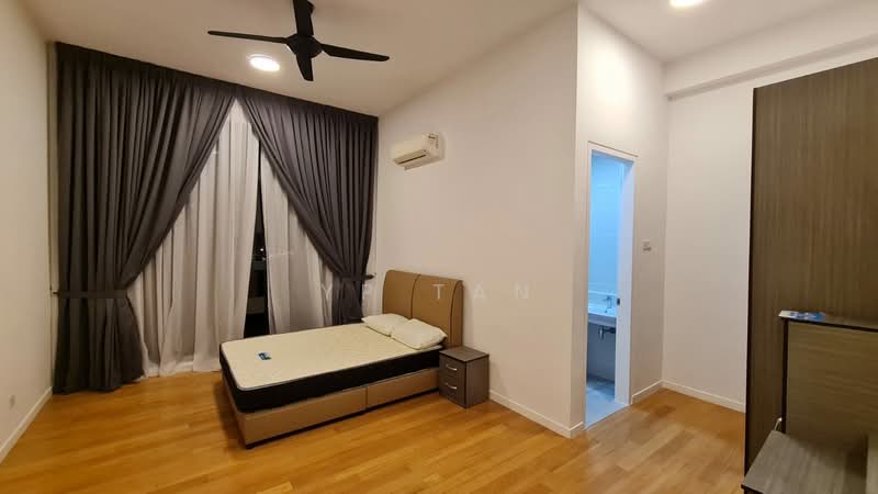 Kondominium untuk Dijual di Waltz Residences - YP Tan - Bedroom - PropertyGuru.com.my