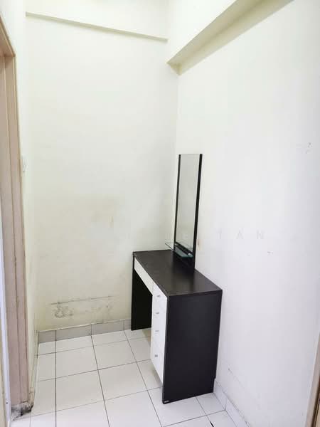 Condominium for Sale at Langat Jaya Condominium - Michelle Tan - Interior - PropertyGuru.com.my