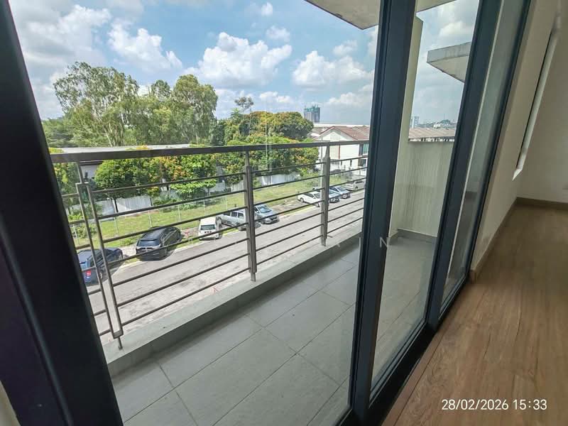 2.5-storey Terraced House for Sale in Puchong (Selangor) - Laila Zain - Balcony - PropertyGuru.com.my