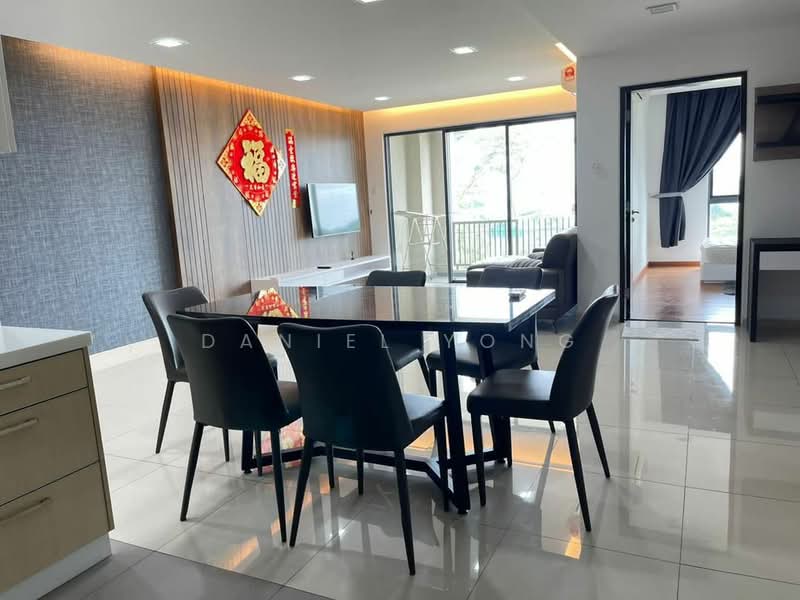 Pangsapuri untuk Disewa di Molek Pine 4 - Daniel Yong - Living Room - PropertyGuru.com.my