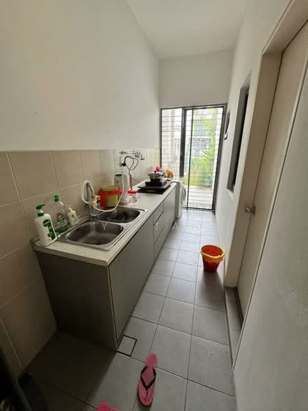 Rumah Teres 3 Tingkat untuk Dijual di Lake Fields (Sungai Besi) - YP Tan - PropertyGuru.com.my